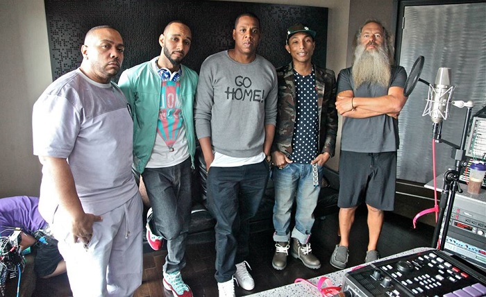 Magna Carta Holy Grail @ LignesdeFrappe.com