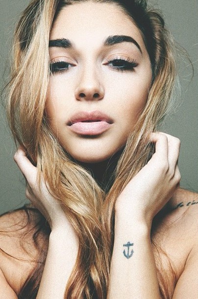 Cee Jay @LignesdeFrappe.com